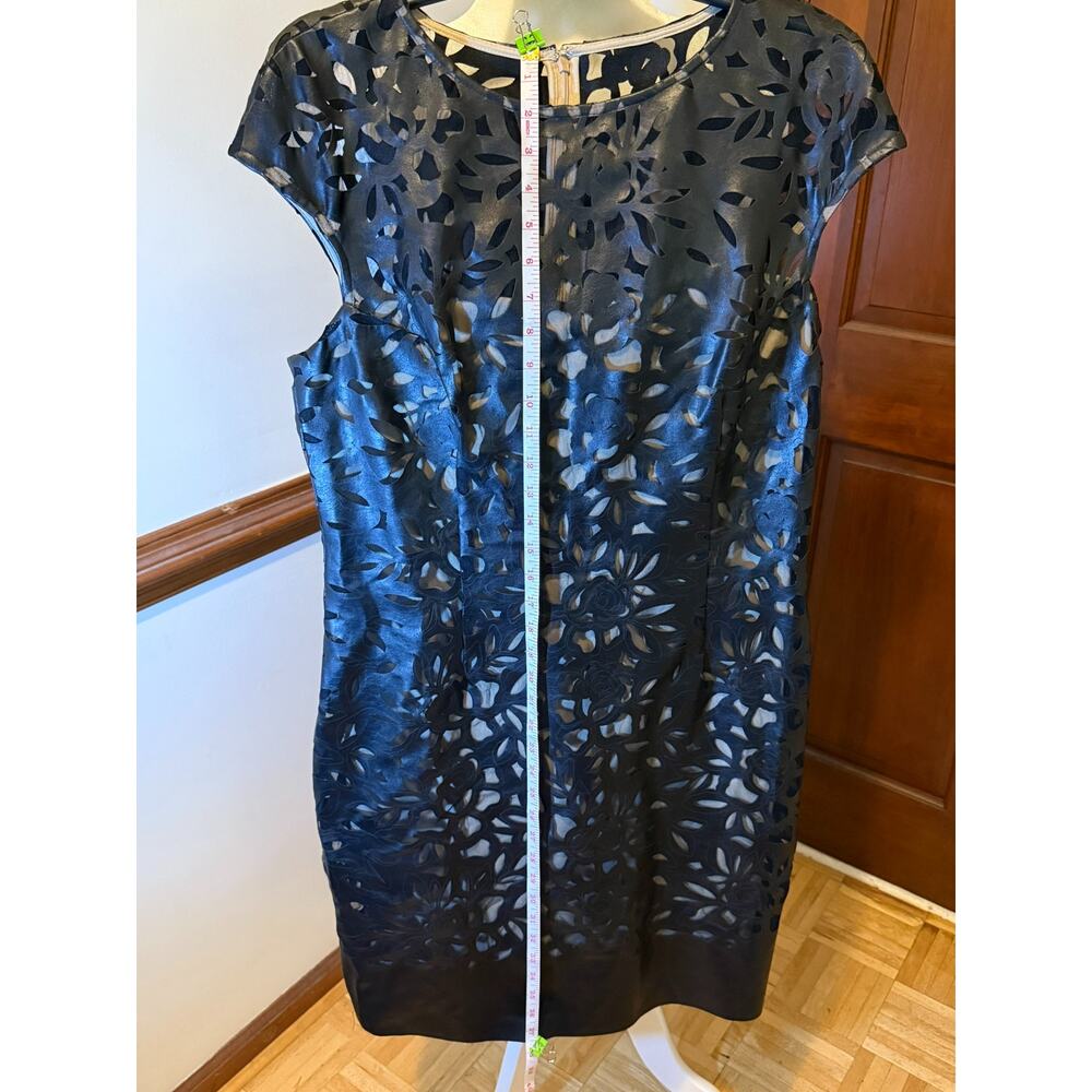 NWT Julia Jordan Black Floral Laser Cut Sheath Cocktail Dress Size 14 - Picture 15 of 16